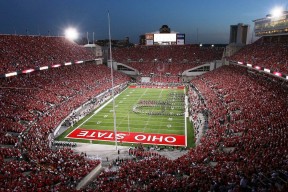 江苏体彩|严惩不贷！塞维利亚球员马尔科斯辱骂裁判被禁赛6场，上诉遭驳回彰显零容忍政策